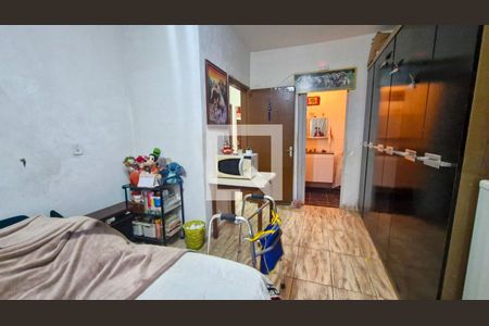 Casa para alugar com 2 quartos, 250m² em Jardim Guarapiranga, São Paulo