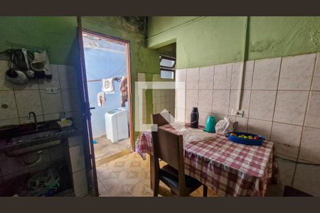 Casa à venda com 2 quartos, 140m² em Jardim Cliper, São Paulo