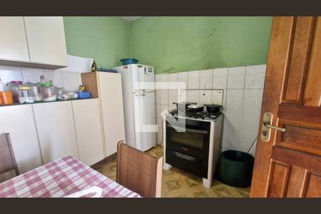 Casa à venda com 2 quartos, 140m² em Jardim Cliper, São Paulo