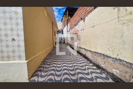 Casa à venda com 2 quartos, 140m² em Jardim Cliper, São Paulo