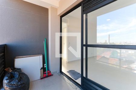 Varanda e área de serviço de apartamento para alugar com 2 quartos, 40m² em Carandiru, São Paulo