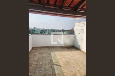 Varanda da Sala/cozinha de casa para alugar com 2 quartos, 74m² em Ouro Preto, Belo Horizonte