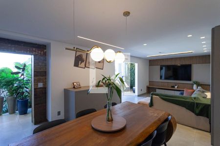 Sala de casa à venda com 3 quartos, 430m² em Cândida Ferreira, Contagem