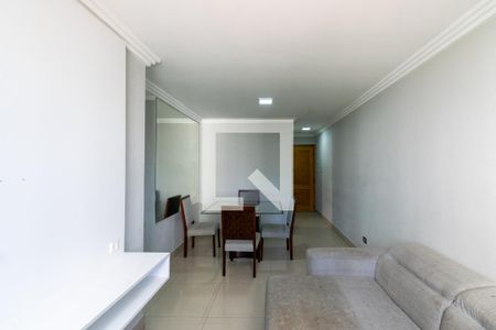 Sala  de apartamento para alugar com 3 quartos, 73m² em Vila Campestre, São Paulo
