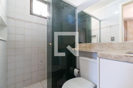 Banheiro da Suíte de apartamento para alugar com 3 quartos, 73m² em Vila Campestre, São Paulo