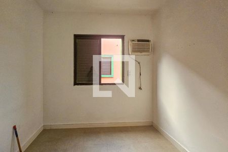 Casa de Condomínio para alugar com 2 quartos, 58m² em Jardim Santa Genoveva, Guarujá