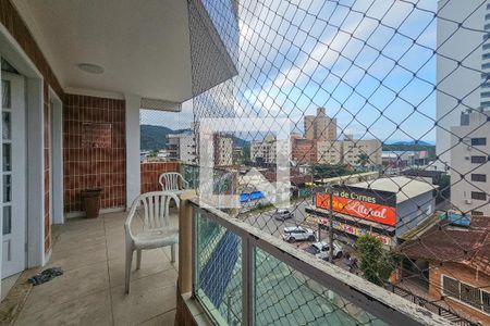 Apartamento para alugar com 3 quartos, 165m² em Balneario Guarujá, Guarujá