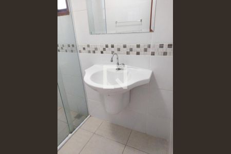 Banheiro de apartamento para alugar com 2 quartos, 350m² em Magalhães Bastos, Rio de Janeiro