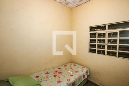 Quarto 2 de casa para alugar com 2 quartos, 45m² em Tupi, Belo Horizonte