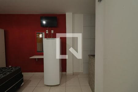 Quarto de kitnet/studio para alugar com 1 quarto, 20m² em Bosque da Saúde, São Paulo