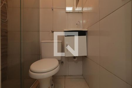 Banheiro de kitnet/studio para alugar com 1 quarto, 20m² em Bosque da Saúde, São Paulo