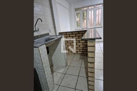 Cozinha de casa para alugar com 1 quarto, 34m² em Jaguaribe, Salvador