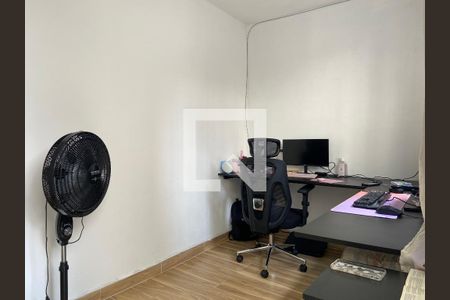 Sala 2 de casa à venda com 2 quartos, 147m² em Cidade das Flores, Osasco