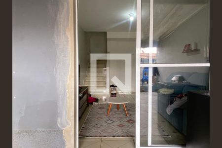 Sala 1 de casa à venda com 2 quartos, 147m² em Cidade das Flores, Osasco