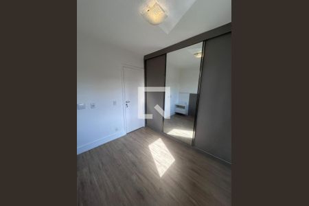 Quarto de casa de condomínio para alugar com 2 quartos, 75m² em Jardim Petropolis, Cotia