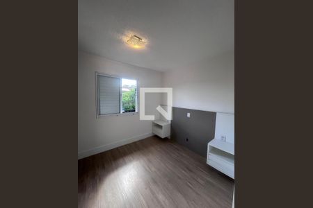 Quarto de casa de condomínio para alugar com 2 quartos, 75m² em Jardim Petropolis, Cotia