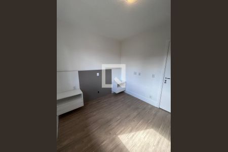 Quarto de casa de condomínio para alugar com 2 quartos, 75m² em Jardim Petropolis, Cotia