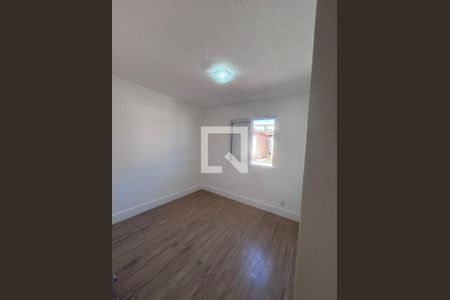Quarto de casa de condomínio para alugar com 2 quartos, 75m² em Jardim Petropolis, Cotia