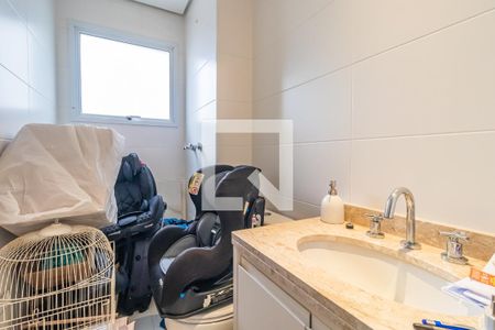Banheiro da Suíte 1 de apartamento à venda com 3 quartos, 124m² em Alphaville Empresarial, Barueri