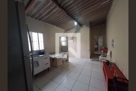 Casa para alugar com 2 quartos, 100m² em Jardim Revista, Suzano