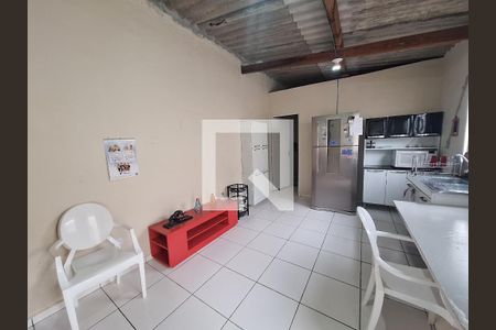 Casa para alugar com 2 quartos, 100m² em Jardim Revista, Suzano
