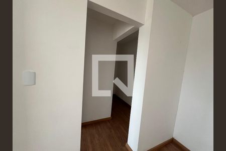 Corredor de apartamento para alugar com 1 quarto, 80m² em Aeroporto, Juiz de Fora