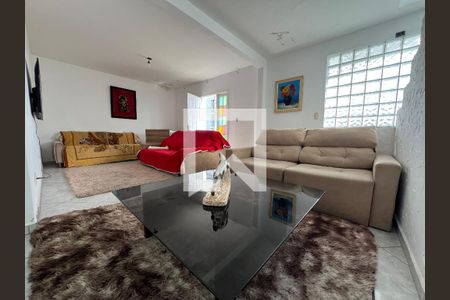 Sala de casa para alugar com 4 quartos, 360m² em Aeroporto, Juiz de Fora