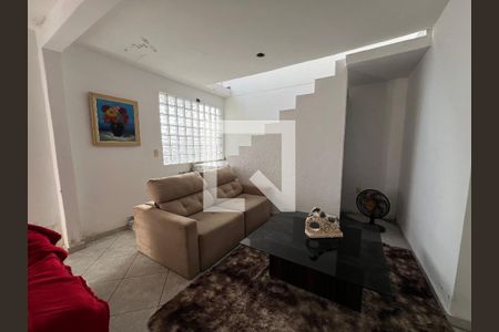 Sala de casa para alugar com 4 quartos, 360m² em Aeroporto, Juiz de Fora