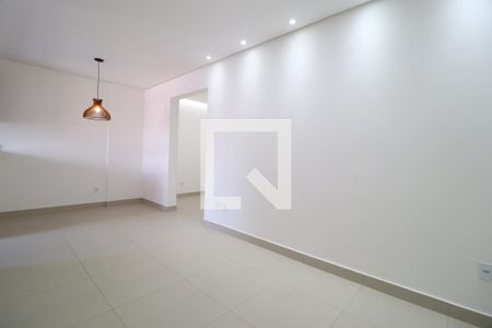 Sala de apartamento para alugar com 2 quartos, 67m² em Novo Mundo, Uberlândia