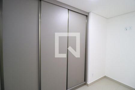 Quarto 1 de apartamento para alugar com 2 quartos, 67m² em Novo Mundo, Uberlândia
