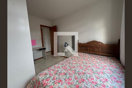 Quarto 1  de apartamento para alugar com 2 quartos, 81m² em São Mateus, Juiz de Fora