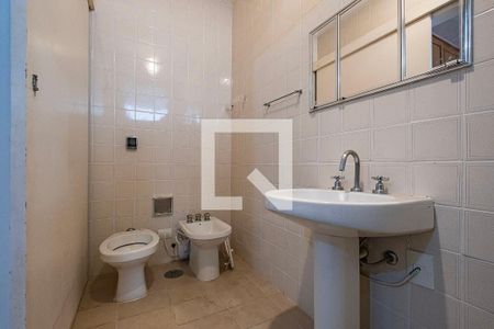 Suíte de casa à venda com 3 quartos, 300m² em Alto de Pinheiros, São Paulo