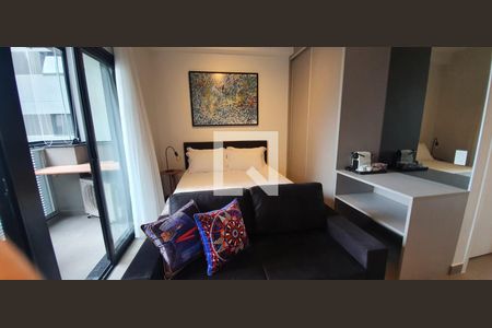 Sala / Quarto de apartamento à venda com 1 quarto, 32m² em Pinheiros, São Paulo