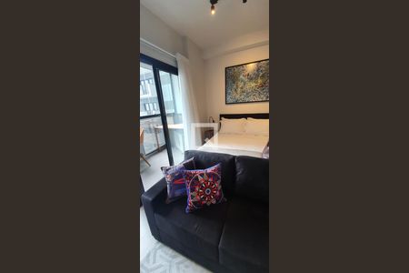 Sala / Quarto de apartamento à venda com 1 quarto, 32m² em Pinheiros, São Paulo