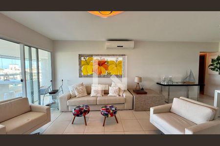 Sala de apartamento para alugar com 5 quartos, 200m² em Jardim das Conchas, Guarujá