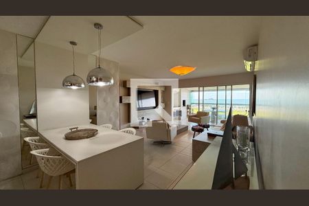 Sala de apartamento para alugar com 5 quartos, 200m² em Jardim das Conchas, Guarujá