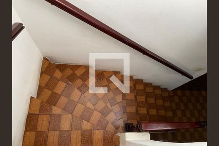 Sala - Escada de casa à venda com 4 quartos, 180m² em Cidade das Flores, Osasco