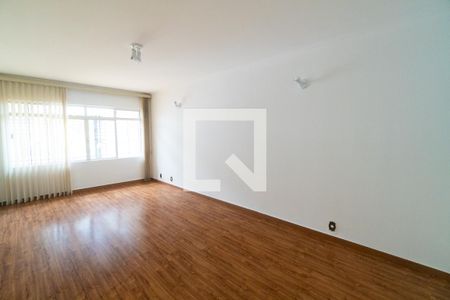 Sala de casa para alugar com 3 quartos, 132m² em Parque Jabaquara, São Paulo