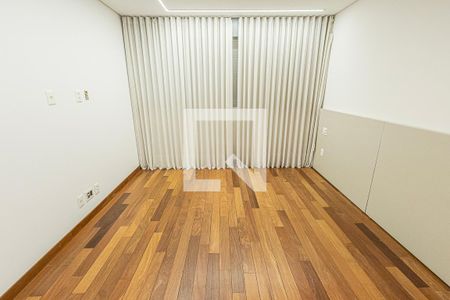 quarto 1 / suite e closet de apartamento à venda com 4 quartos, 311m² em Lourdes, Belo Horizonte
