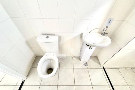 Banheiro  de apartamento para alugar com 2 quartos, 46m² em Jardim Lourdes, Ferraz de Vasconcelos
