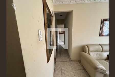 Corredor de apartamento para alugar com 2 quartos, 73m² em Campinho, Rio de Janeiro