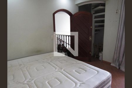 Casa à venda com 3 quartos, 300m² em Vila Rosalia, Guarulhos
