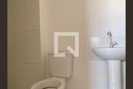 Banheiro de casa para alugar com 1 quarto, 35m² em Veloso, Osasco