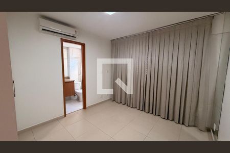 Suíte de apartamento para alugar com 2 quartos, 60m² em Setor Bueno, Goiânia