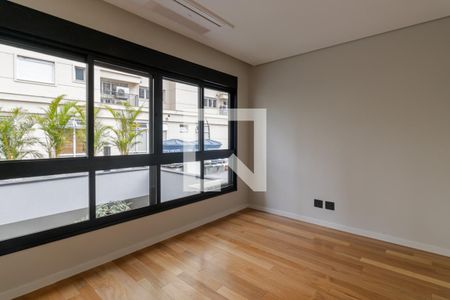 Quarto de casa à venda com 2 quartos, 190m² em Vila Nova Conceição, São Paulo