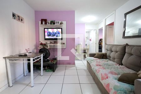 Sala de apartamento à venda com 2 quartos, 74m² em Jardim Alzira Franco, Santo André