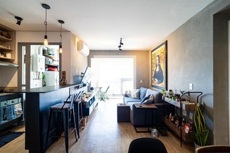Sala de apartamento à venda com 2 quartos, 67m² em Consolação, São Paulo
