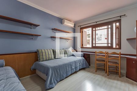 Quarto 1 de casa para alugar com 3 quartos, 261m² em Chácara das Pedras, Porto Alegre