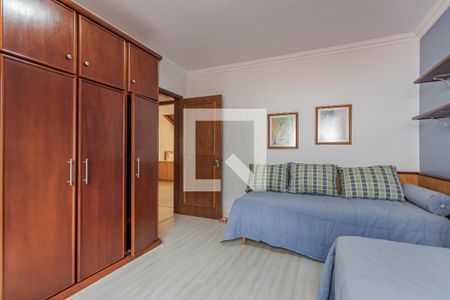 Quarto 1 de casa para alugar com 3 quartos, 261m² em Chácara das Pedras, Porto Alegre