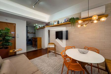 Apartamento à venda com 2 quartos, 74m² em Copacabana, Rio de Janeiro